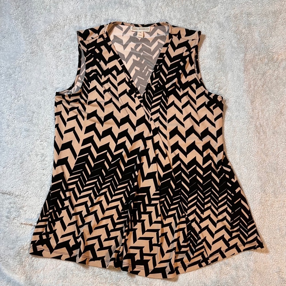 Dana Buchman Women's Sleeveless Faux Wrap Blouse Tan Black Geometric Size M